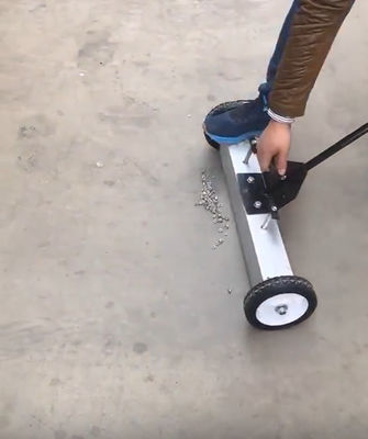 Wheeled Lightweight Handheld Magnetic Sweeper Top  Release High Cleaning Efficiency
