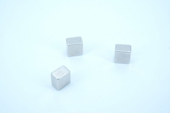 Sintering Process NdFeB Magnet Max Working Temp 230ºC for Strong Magnetic Force