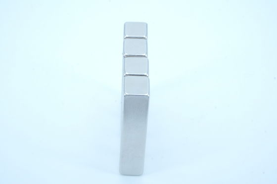 Custom NdFeB Magnet for wind turbine wheel-motor-magnet and lifting magnet strong magnet N52