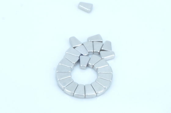 Industrial  Small Rare Earth Magnets NdFeB Wireless Charging Magnets For Mobile Phone